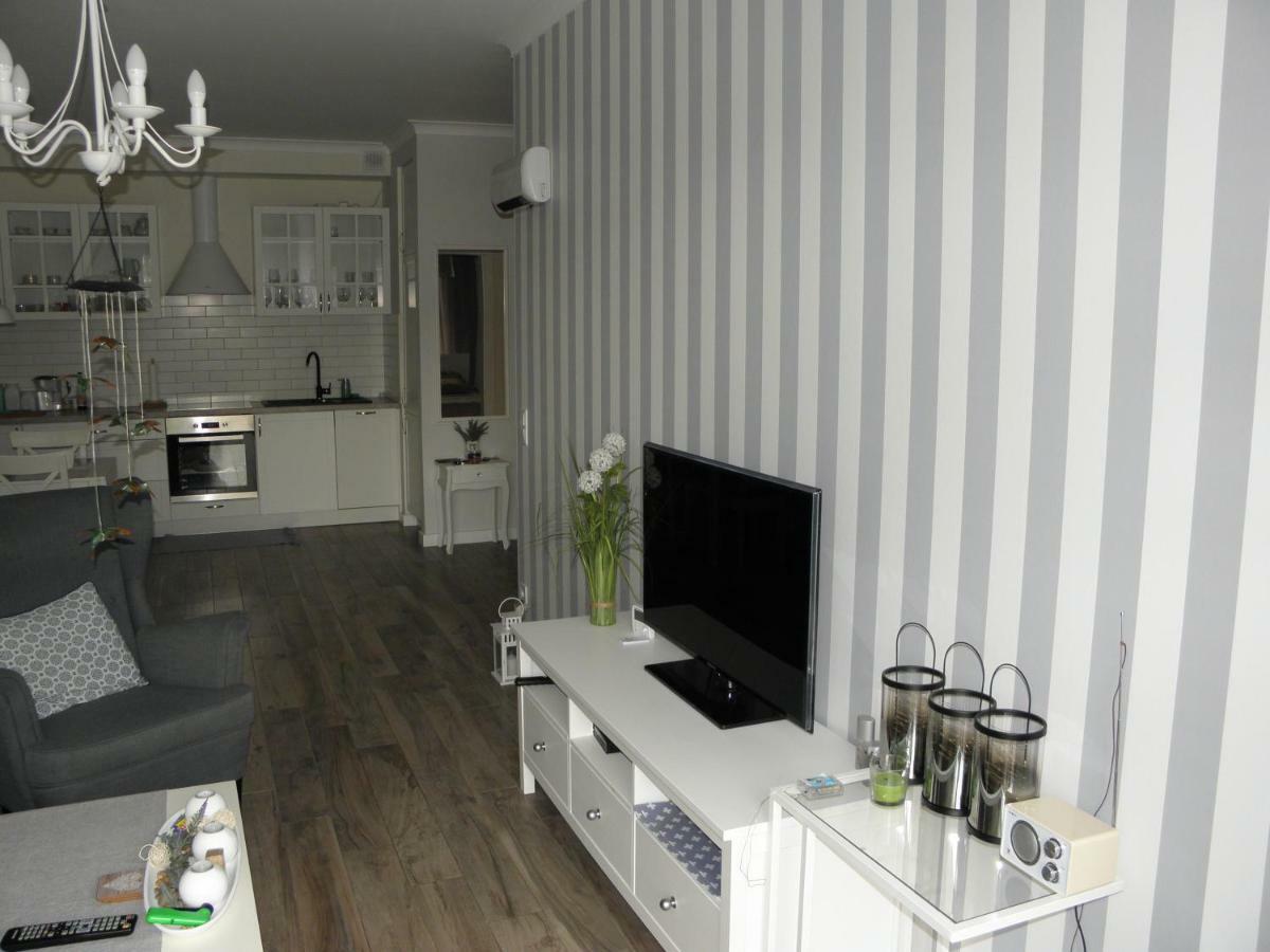 Apartament Z Ogrodkiem Pobierowo Luaran gambar